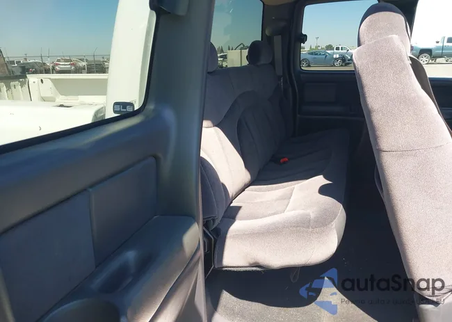 2GTEK19T321128999: 42995538