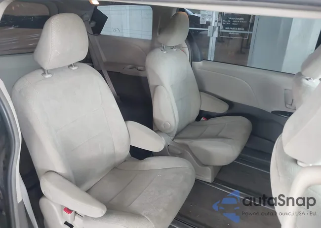 5TDZK3DC0GS739996: 42995917