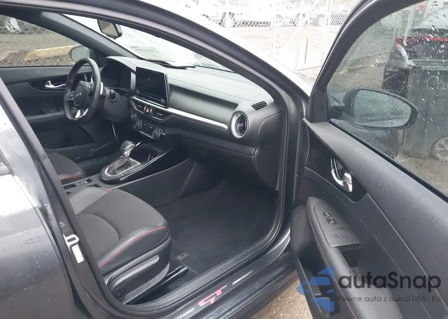 3KPF44AC3PE680413: 42995237