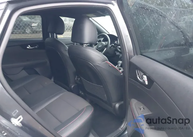 3KPF44AC3PE680413: 42995237