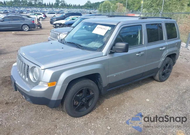 1C4NJPBA2GD806443: 42996393