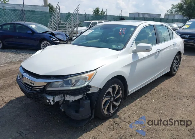 1HGCR2F05GA174903: 42996414