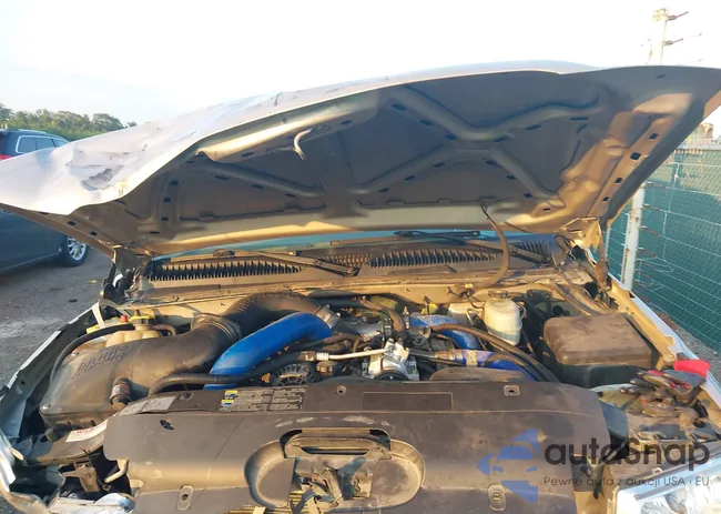 1GCHK33244F221700: 42996427