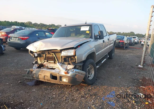 1GCHK33244F221700: 42996427