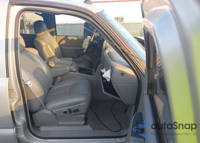 1GCHK33244F221700: 42996427