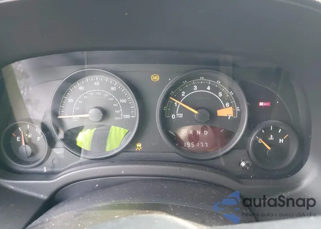 1C4NJPFA1ED758599: 42996451