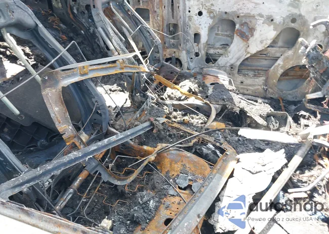 1GNSKBKC6KR159200: 42996485