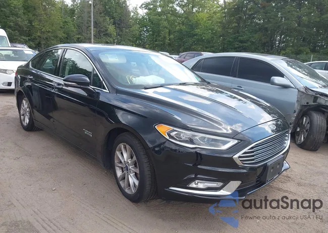 3FA6P0SU5HR225604: 42996504