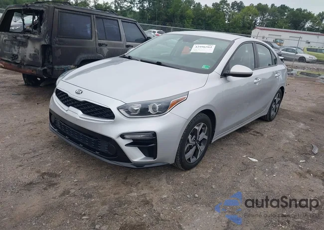 3KPF24AD1LE204623: 42996561