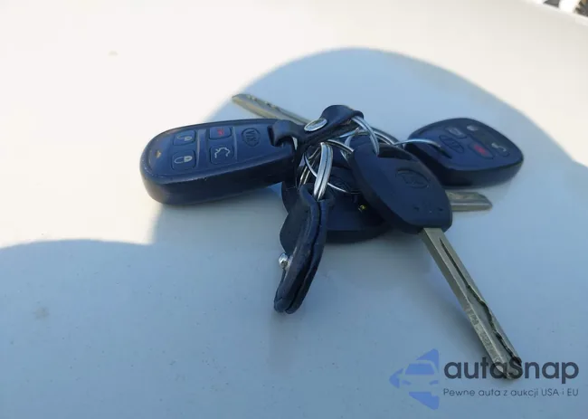 KNALD124245016925: 42996565