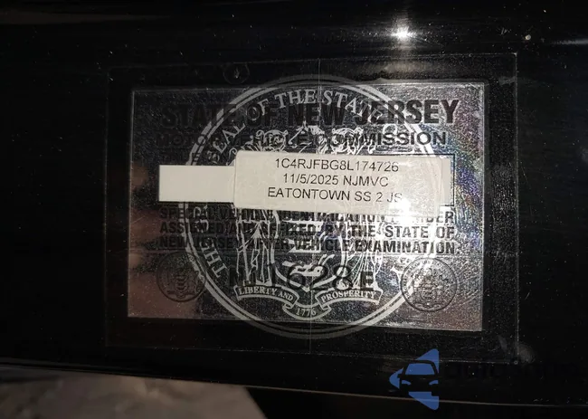 1C4RJFBG8LC174726: 42996660