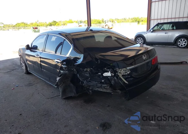 1HGCR2F88FA070409: 42996670