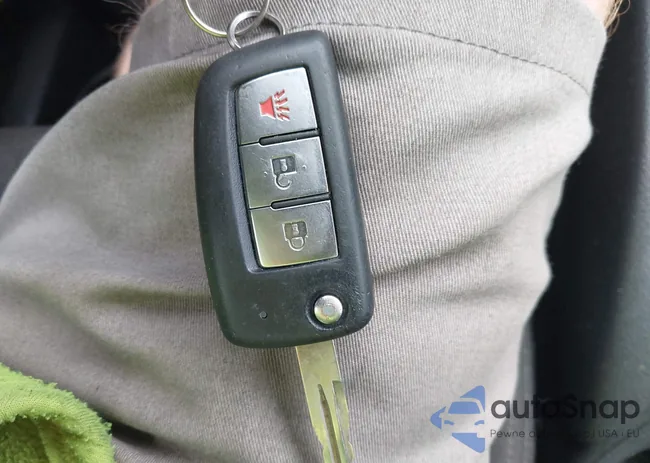 KNMAT2MV3GP677011: 42996690