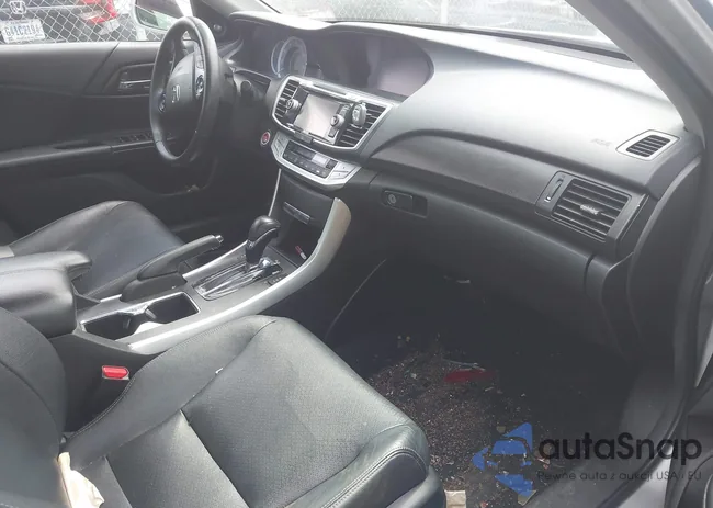 1HGCR2F86EA158423: 42996707