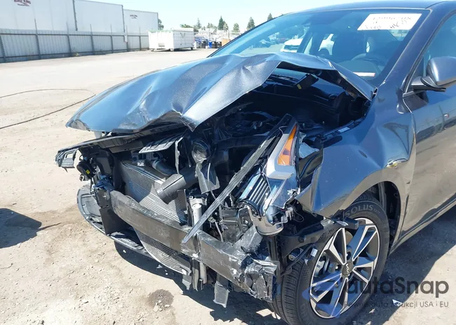 3KPF24AD0RE799716: 42996708