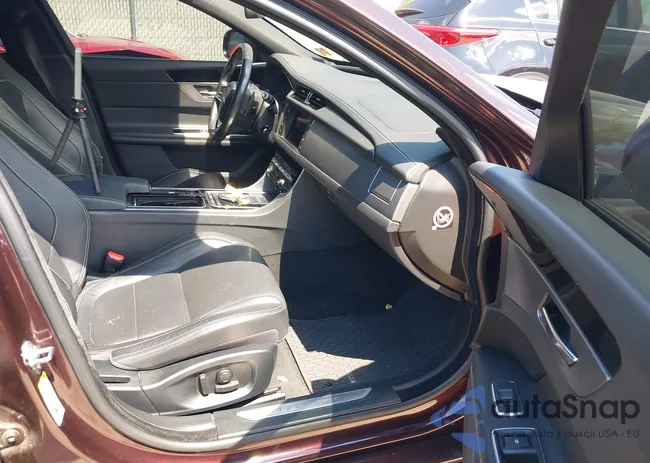 SAJBL4BV3GCY13326: 42996761