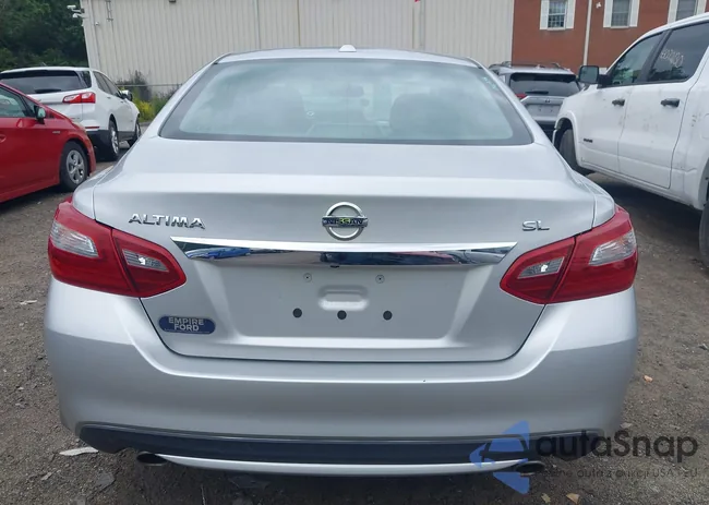 1N4AL3AP8JC239441: 42996875