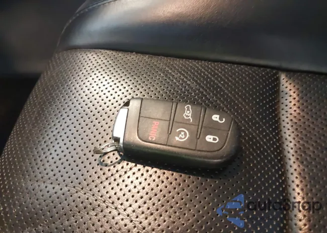 1C4RJFCG6JC504276: 42995941