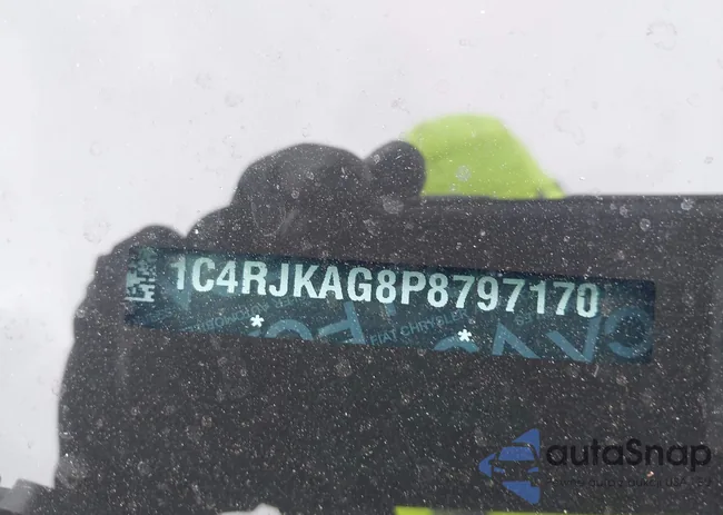 1C4RJKAG8P8797170: 42995950