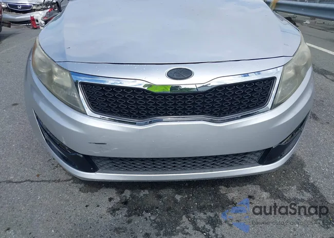 5XXGN4A76DG174775: 42996037