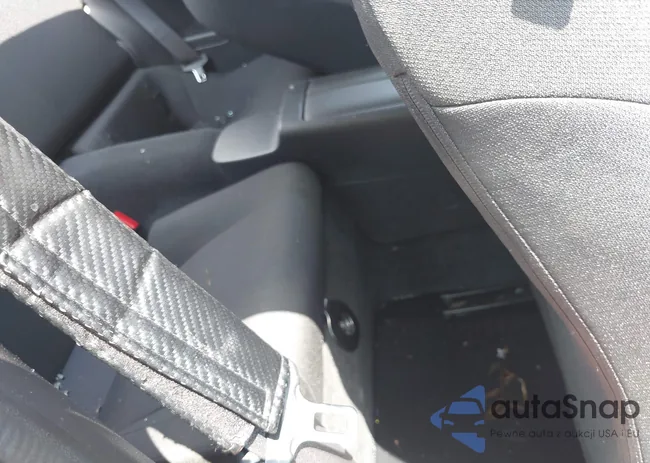 JF1ZNBB1XP9752083: 42996082