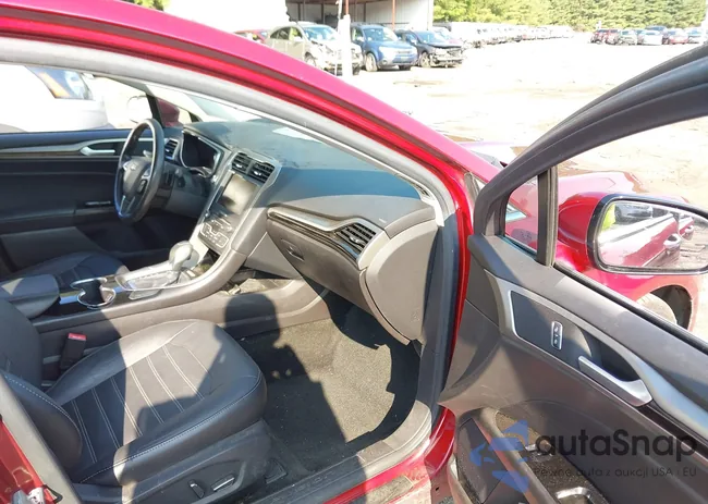 3FA6P0T90GR120591: 42996111