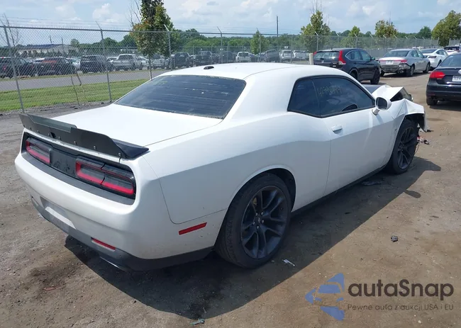 2C3CDZAT2FH895112: 42996144