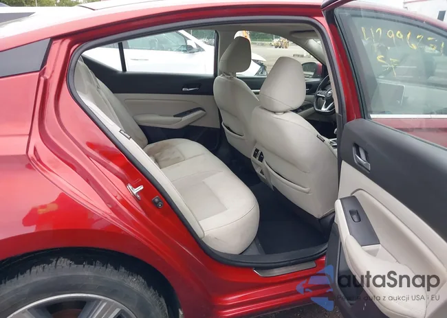 1N4BL4DV5KC138119: 42996231