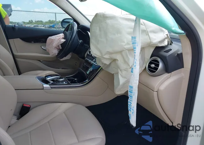 WDC0G4JBXHF118322: 42996275