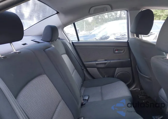 JM1BK32F581119965: 42996312