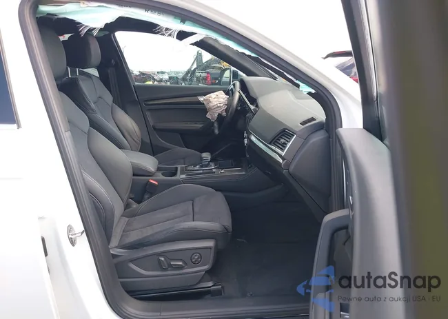 WA1B4AFY2P2031324: 42996327