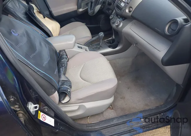 JTMBD33V876040579: 42997464