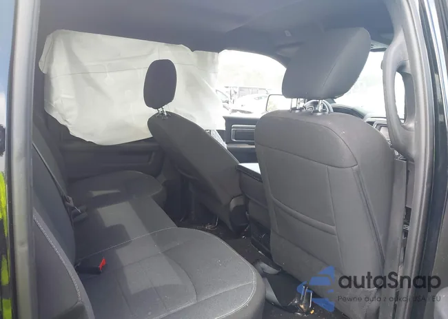 1C6RR6LG5RS123648: 42997550