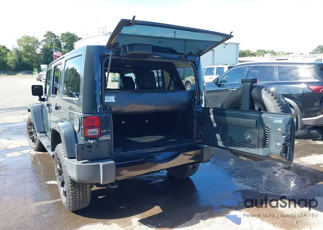 1C4HJWEG2HL633800: 42997624