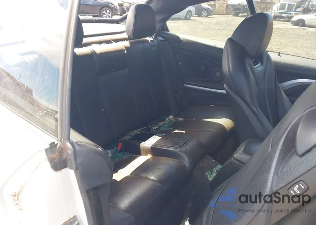 WBA3T3C53G5A41796: 42997666