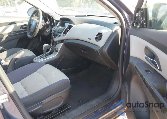 1G1PA5SH2D7137989: 42997763