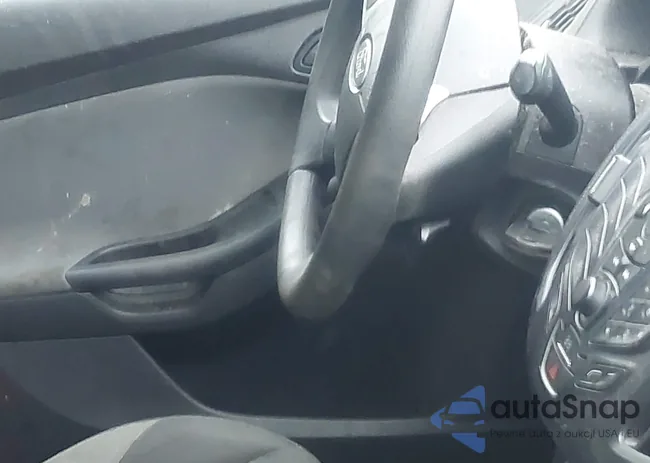 1FADP3E21DL207385: 42997835