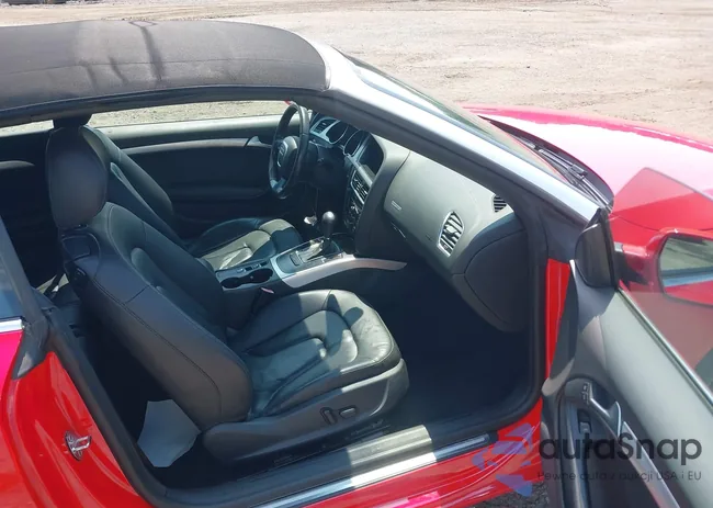 WAUCFAFH9CN001876: 42997905