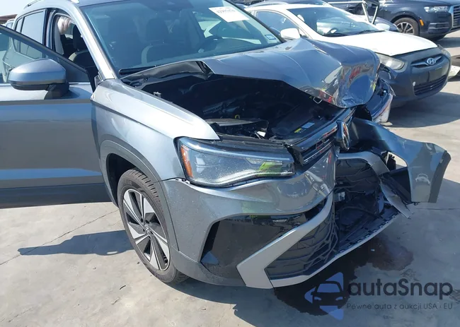 3VVVC7B20SM019704: 42997076