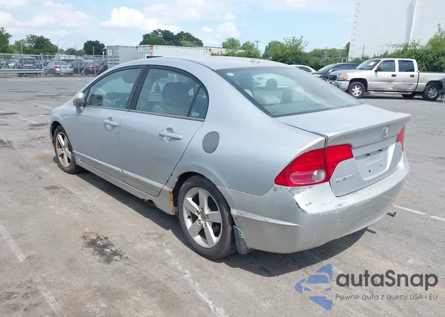 1HGFA168X7L008255: 42998461