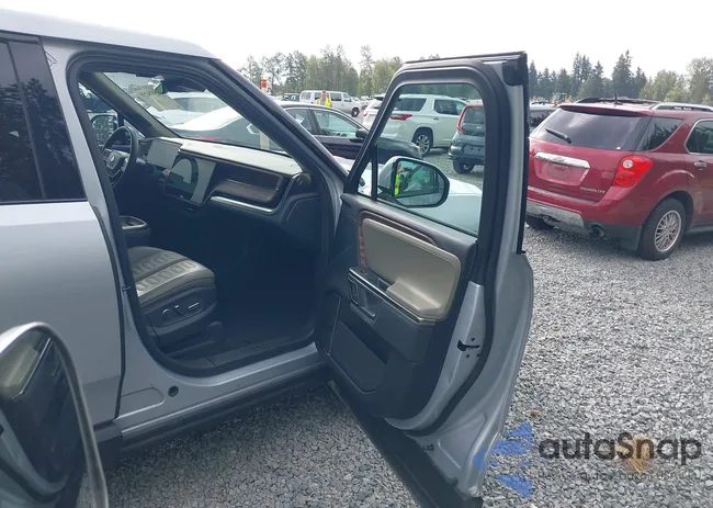 7FCTGAAA5NN016446: 42998659