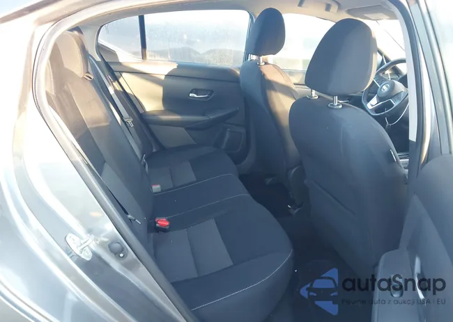 3N1AB8CV6LY234760: 42998719