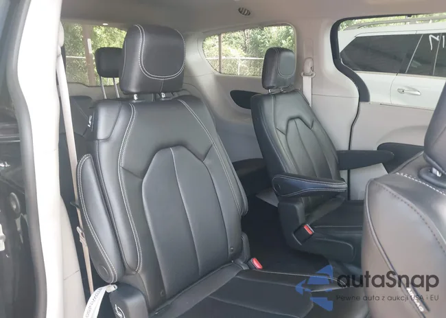 2C4RC1BG7PR590695: 42998740