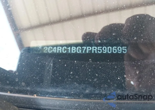 2C4RC1BG7PR590695: 42998740