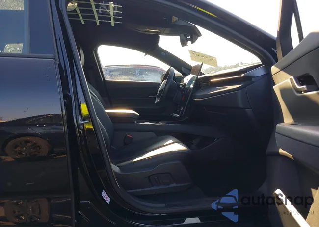 VCF1ZBU27PG005750: 42998815