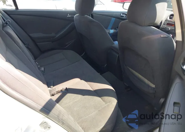 1N4AL2AP7BC154618: 42998896