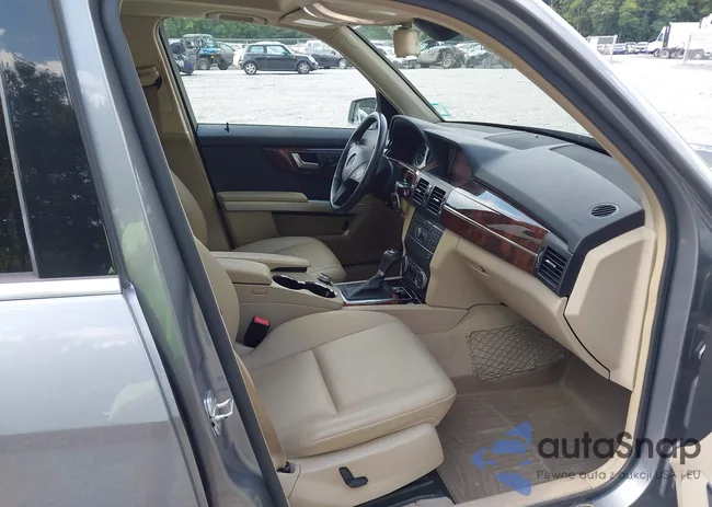 WDCGG8HBXCF757305: 42997946