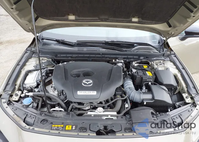 JM1BPBYY6R1704673: 42997956