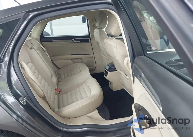 3FA6P0LU2FR185350: 42997971