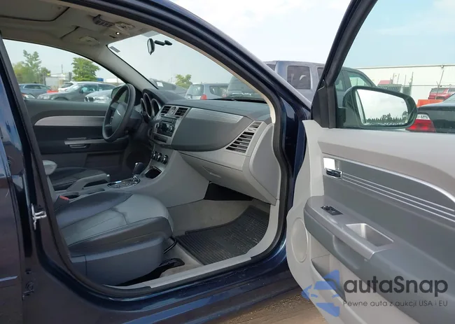 1C3LC56R68N239367: 42998273